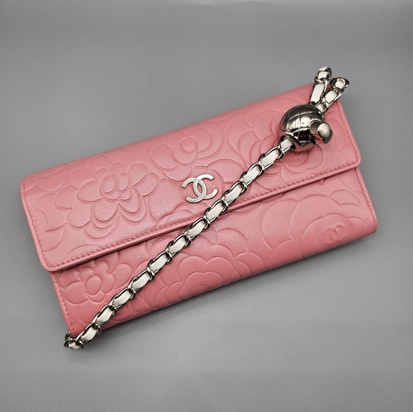 🌸CHANEL Authentic Camilla Wallet/Clutch🌸 - Picture 3 of 17